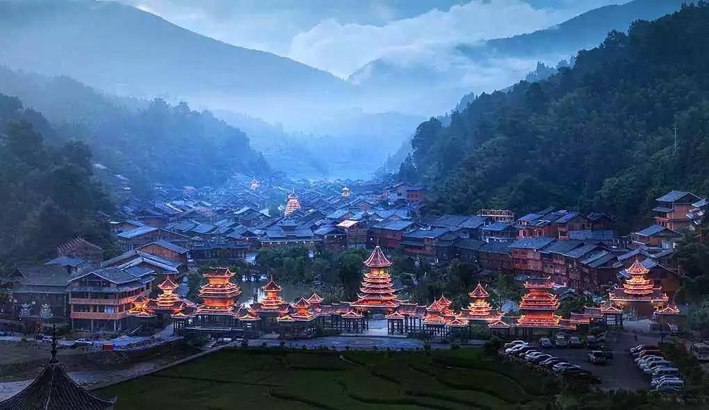 贵州晨曦，山区初醒之美